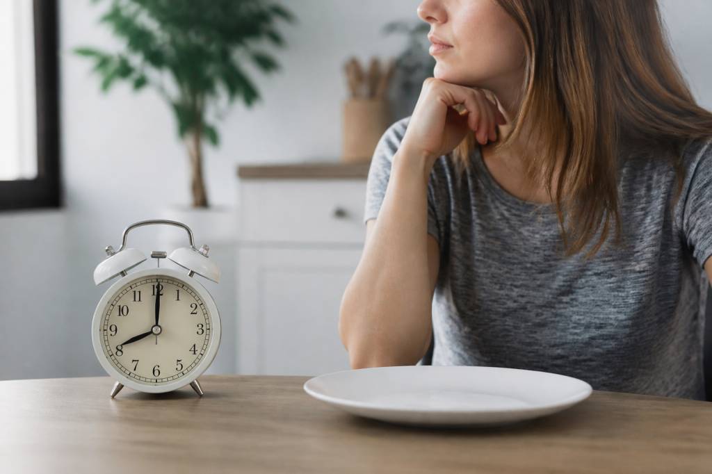 36-hour fasting benefits, risks and how to do it safely